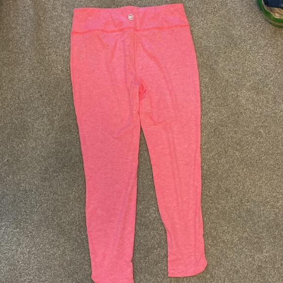 Vineyard Vines Pink Performance Leggings - Picture 2 of 4